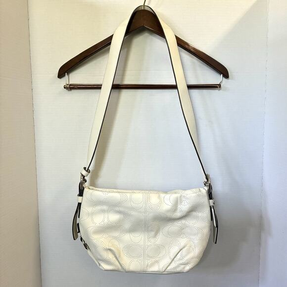 VTG Coach Perforated Leather Shoulder Bag Crossbody Duffle White F19257 - Picture 1 of 14